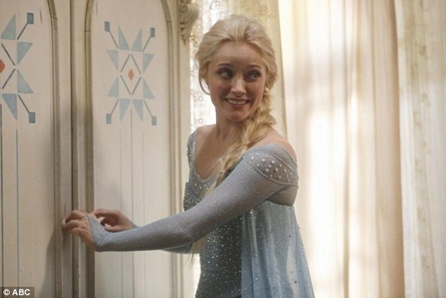 
	
	Tạo hình của Elsa gây thất vọng với những người hâm mộ Frozen.